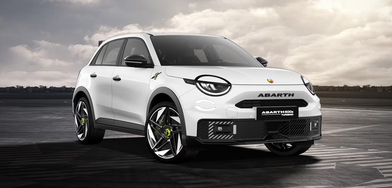 Abarth 600e Modell 2026 in weiß